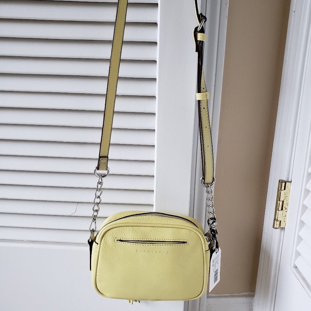 Sanctuary yellow purse with chain detailing